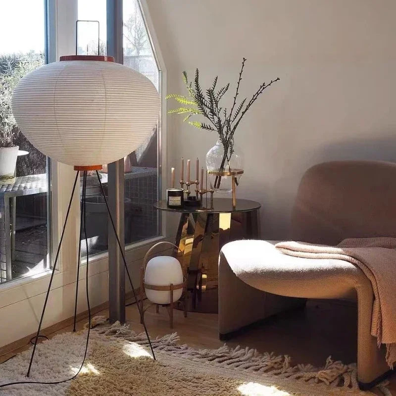 ATELIER-TIBET – Lampe d’Ambiance Japonaise en Papier de Riz, Métal & Tissu – Lumière Zen Apaisante