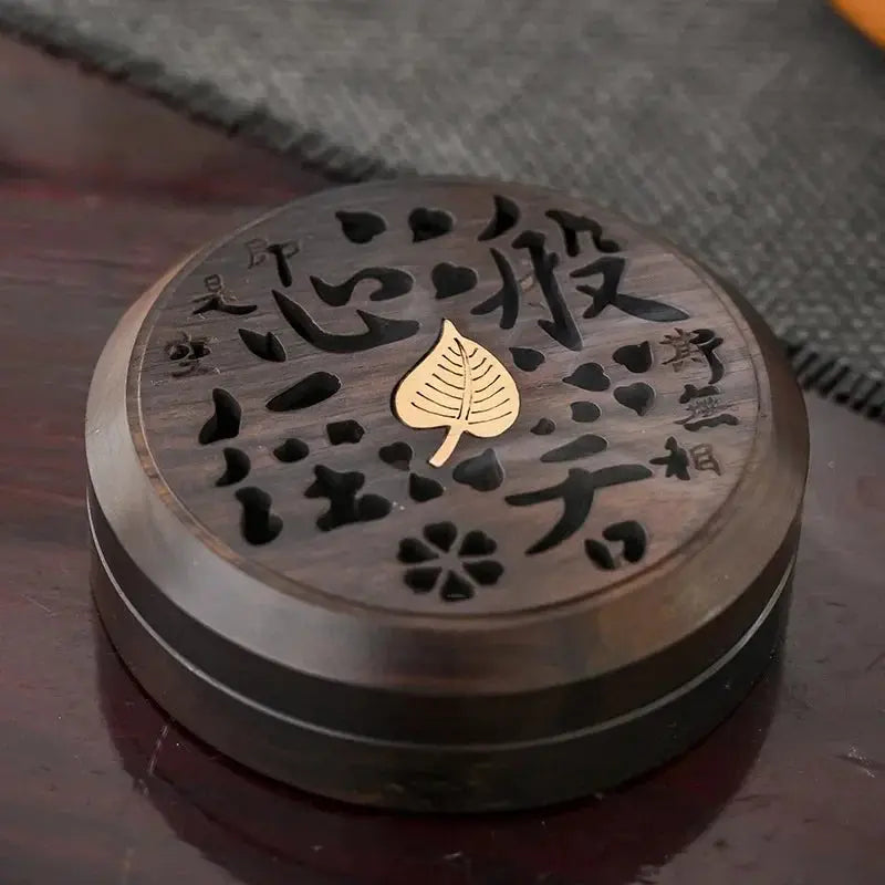 ATELIER-TIBET – Brûleur d’Encens en Bois de Santal Zen, Boîte Décorative Sculptée