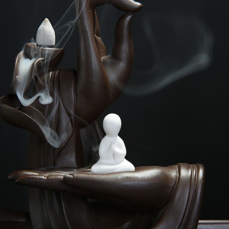 ATELIER-TIBET Cascade d’Encens « Prière de Bouddha » – Encensoir en Céramique + 10 cônes offerts