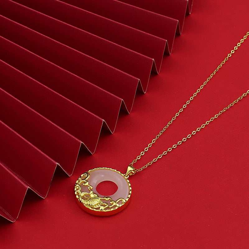 ATELIER-TIBET – Collier Carpe Koï en Jade Blanc Naturel