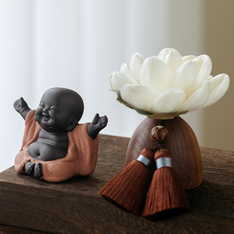 ATELIER-TIBET – Statue Bouddha en Bois de Pêcher Noir 5,4 cm | Décoration Zen Fleur