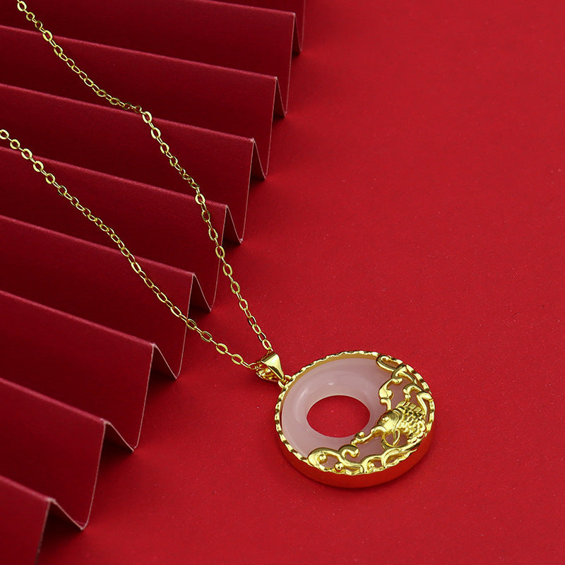 ATELIER-TIBET – Collier Carpe Koï en Jade Blanc Naturel