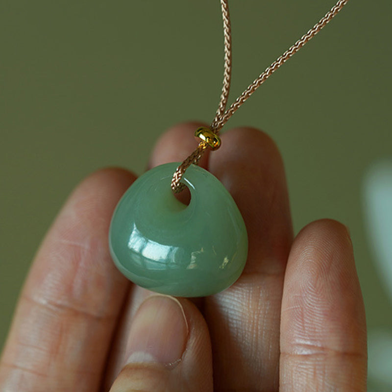 ATELIER-TIBET – Collier Pendentif en Jade Naturel