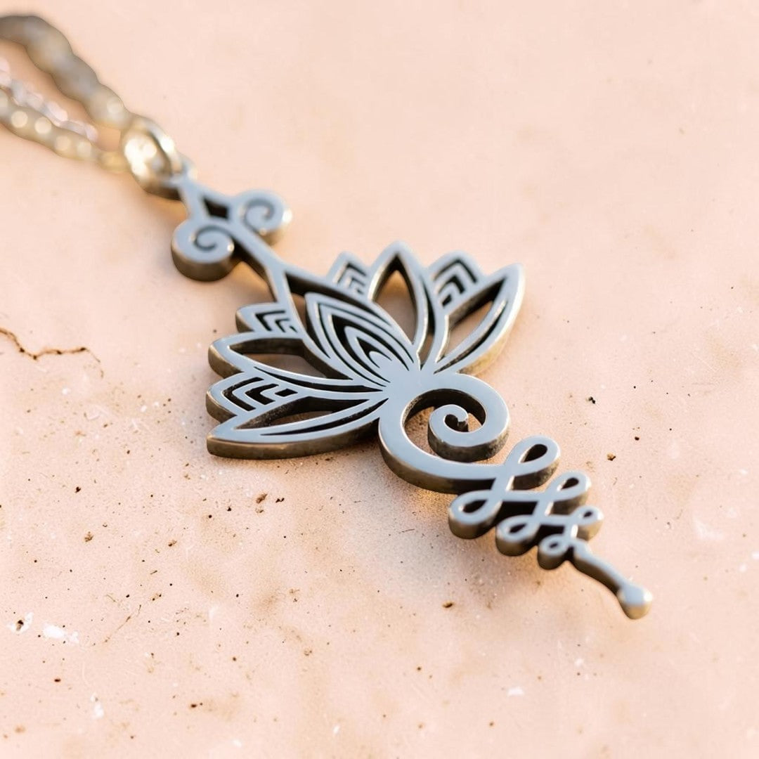 ATELIER-TIBET – Pendentif Lotus Unalome
