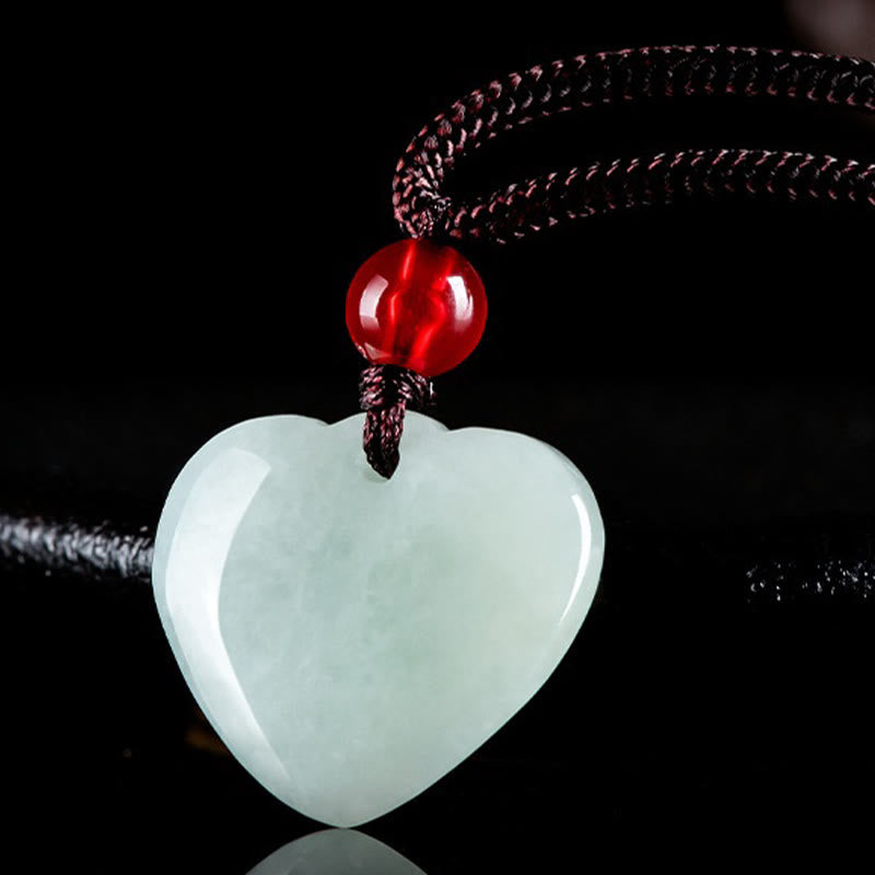 ATELIER-TIBET – Pendentif Cœur en Jade Naturel, Symbole de Prospérité et d’Harmonie