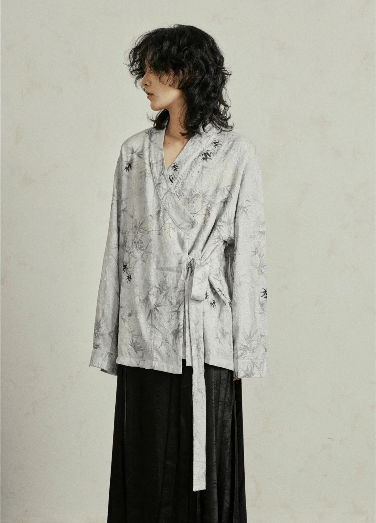 Chemisier kimono court femme jacquard gris perle – Sumi 2.0