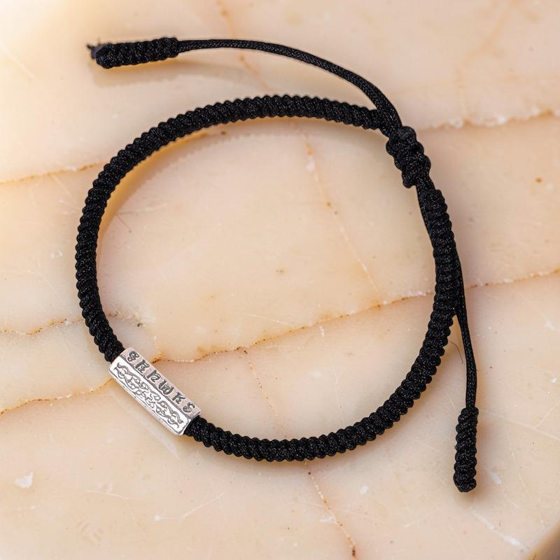 ATELIER-TIBET – Bracelet Six Mantras Fil Rouge – Harmonie et Créativité