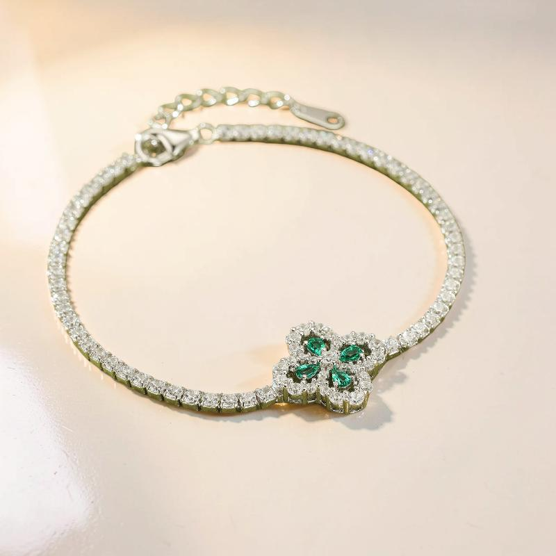 ATELIER-TIBET – Bracelet Émeraude Trèfle – Chance Étincelante, Argent