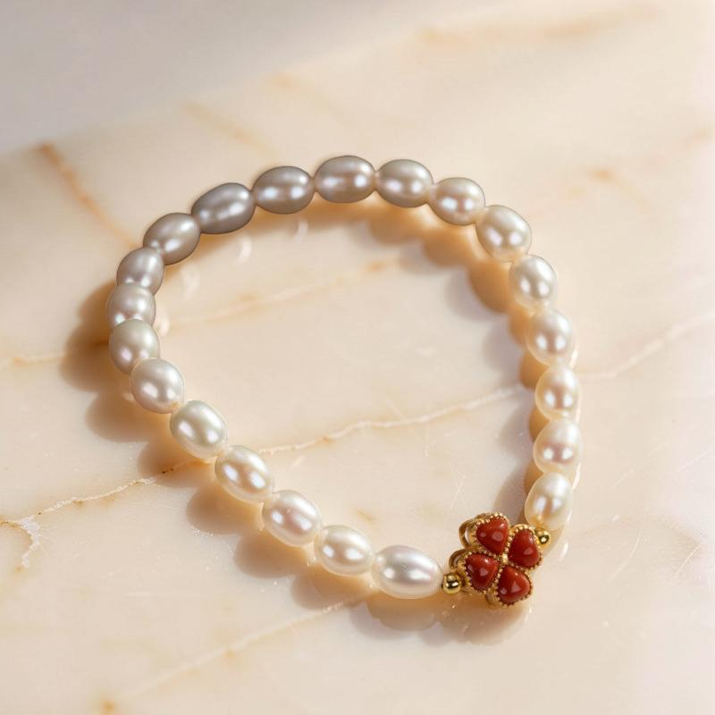 ATELIER-TIBET – Bracelet Perle – Trèfle Charmant, Argent Plaqué Or