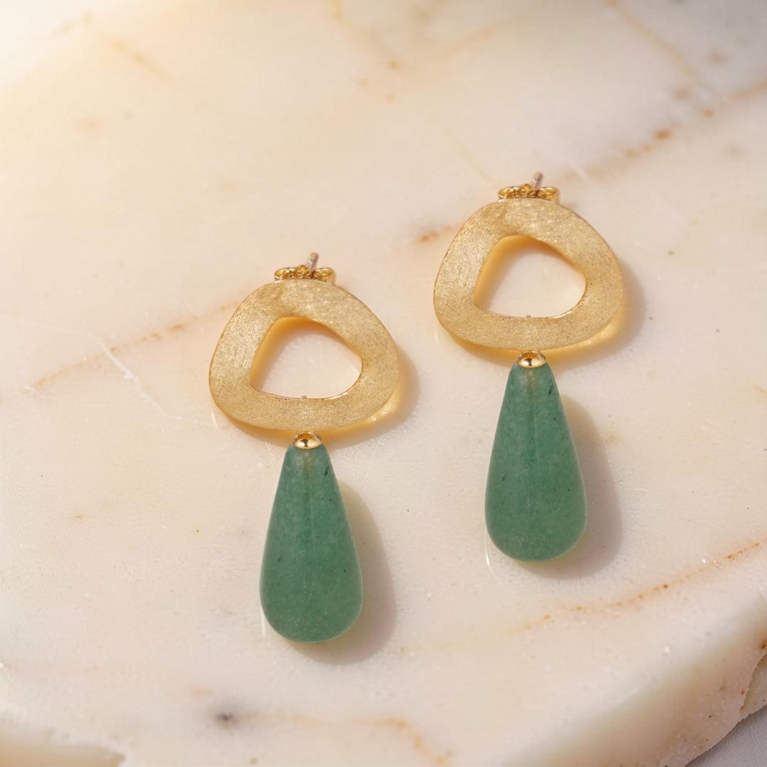 ATELIER-TIBET – Boucles d'Oreilles Aventurine et Lapis Lazuli – Goutte Dorée, Argent Plaqué Or