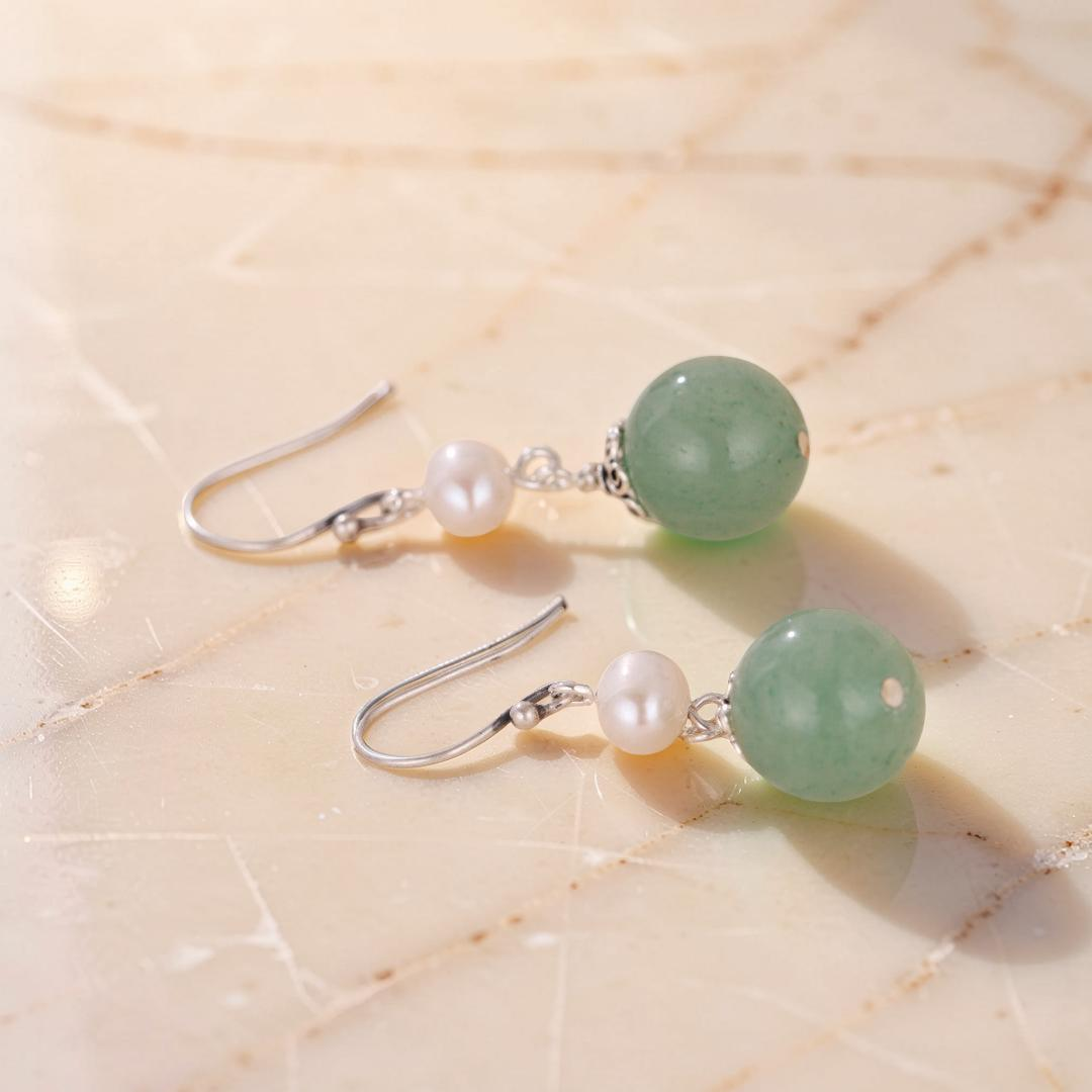 ATELIER-TIBET – Boucles d'Oreilles Aventurine et Perle – Éclat Naturel, Argent