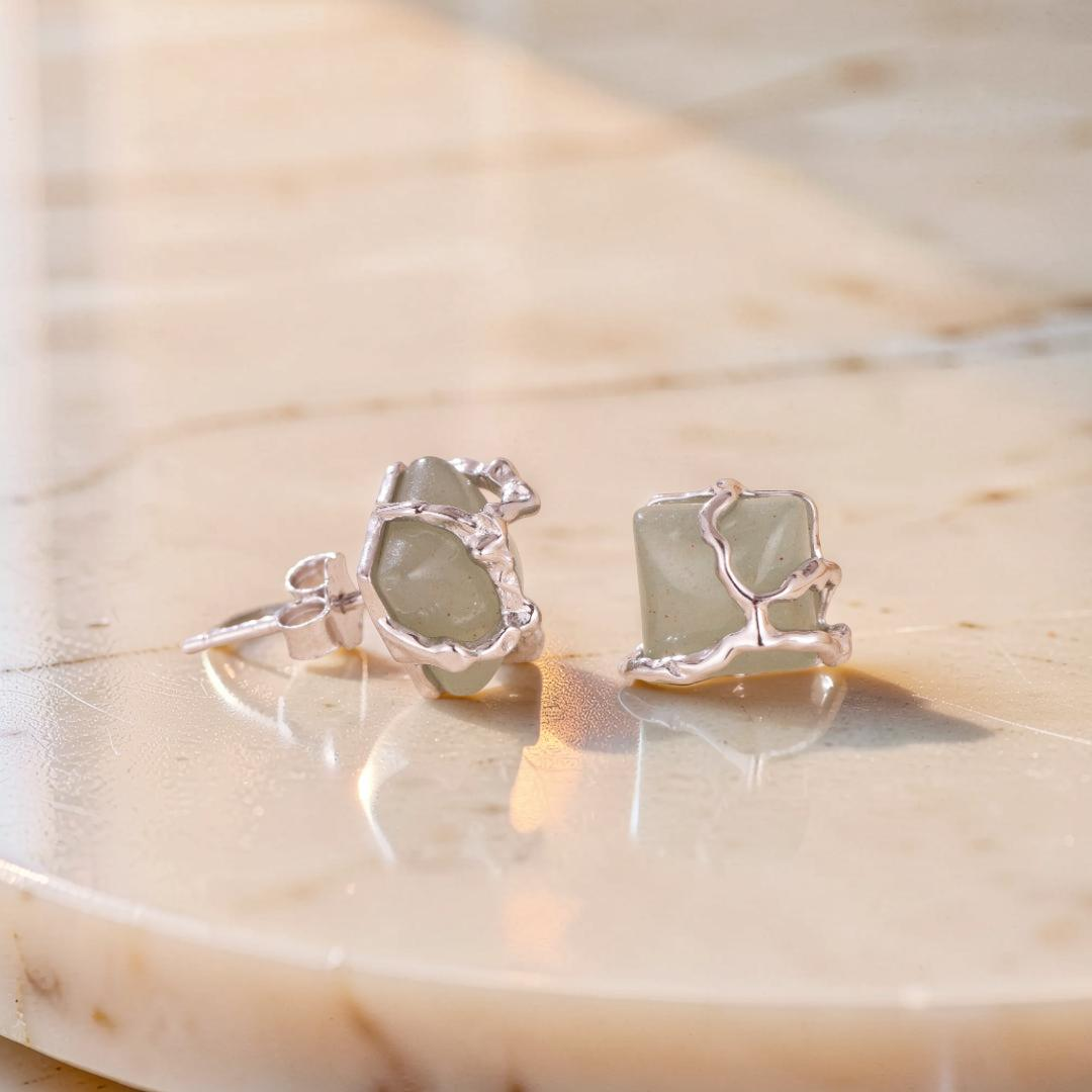 ATELIER-TIBET – Boucles d'Oreilles Aventurine – Fleur de Sérénité, Argent