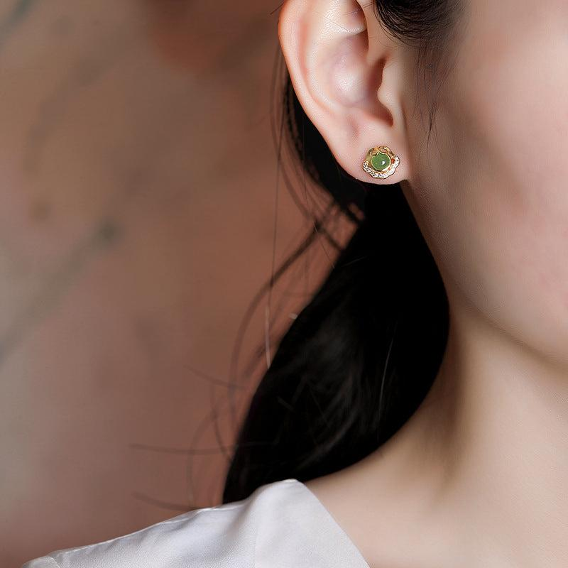 ATELIER-TIBET – Boucles d'Oreilles Jade – Nuage de Bonheur, Argent Plaqué Or