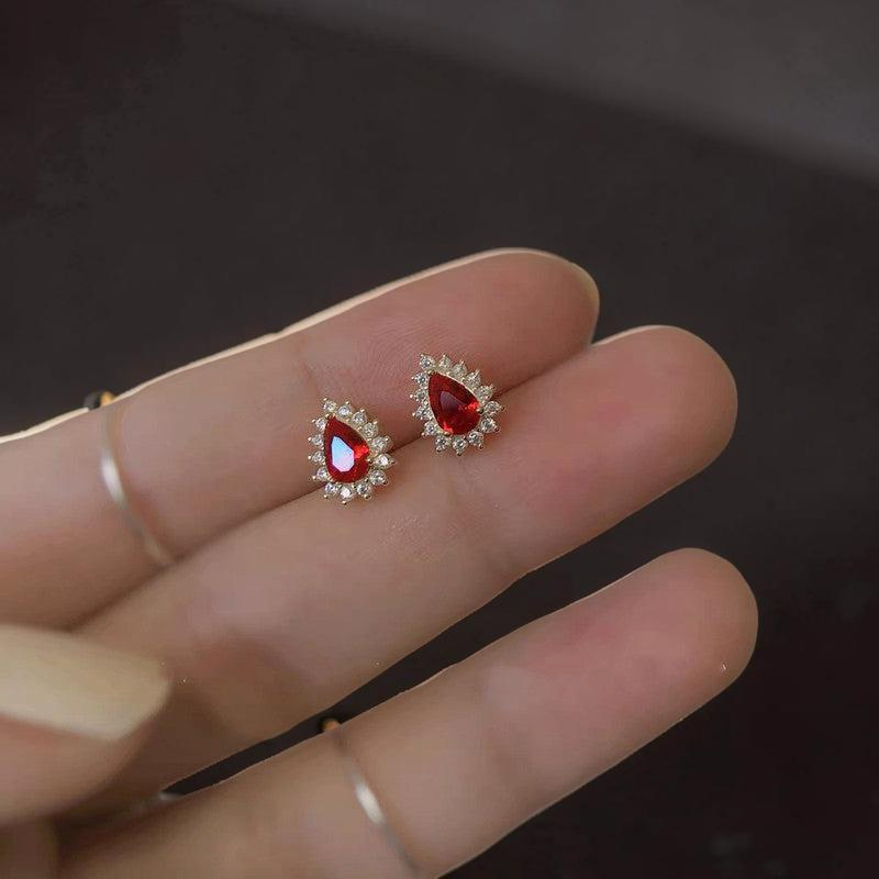 ATELIER-TIBET – Boucles d'Oreilles Rubis – Étincelles d'Amour, Argent Plaqué Or