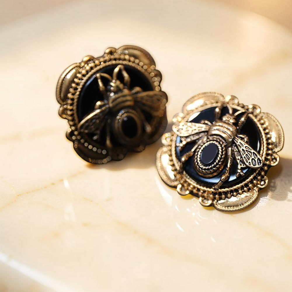 ATELIER-TIBET – Boucles d’Oreilles Agate – Abeille Royale