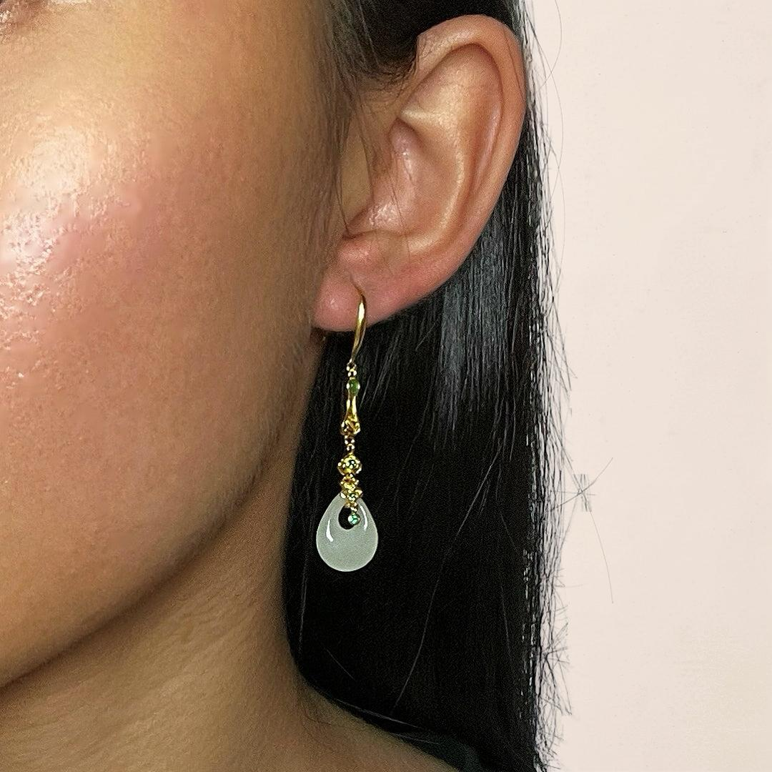 ATELIER-TIBET – Boucles d’Oreilles Pendantes Jade – Gloire Impériale, Argent Plaqué Or