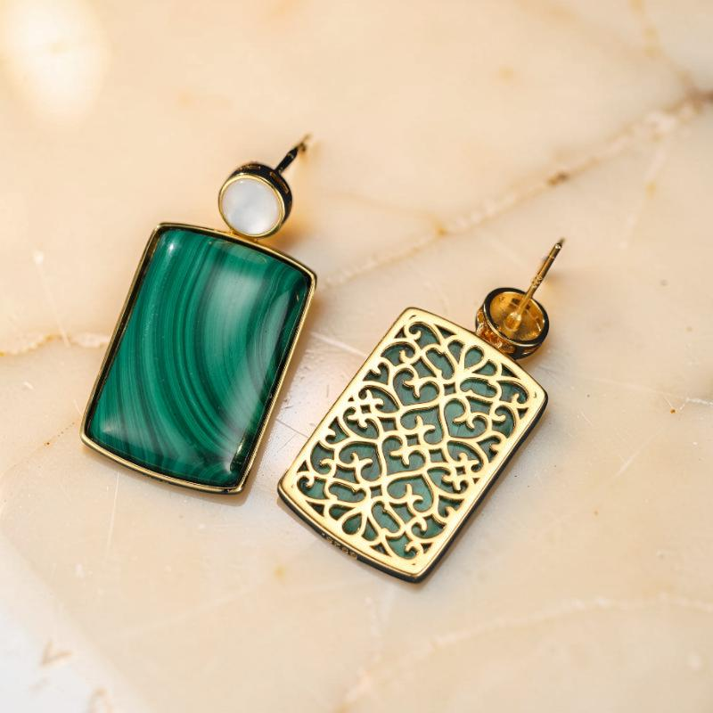 ATELIER-TIBET – Boucles d'Oreilles Malachite et Nacre – Luminosité, Argent Plaqué Or