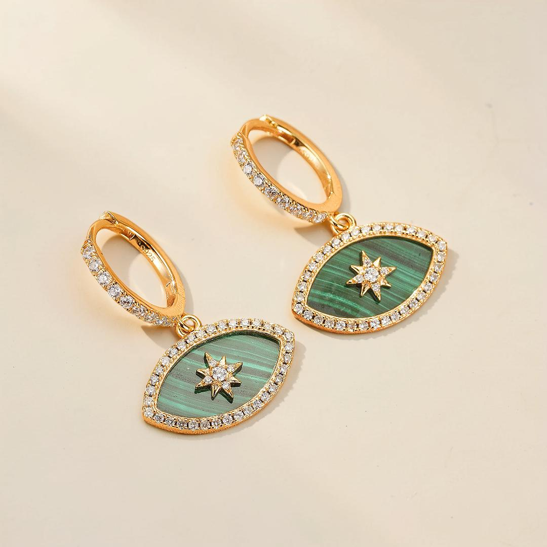 ATELIER-TIBET – Boucles d’oreilles Malachite – Regard Solaire, Argent Plaqué Or