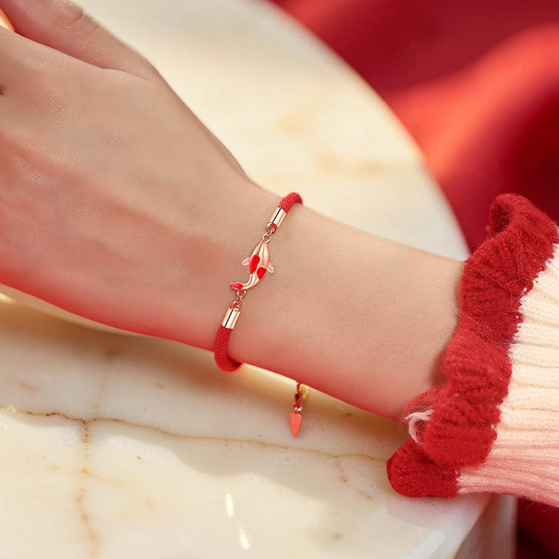 ATELIER-TIBET – Bracelet Carpe Koï Fil Rouge – Bonheur et Persévérance