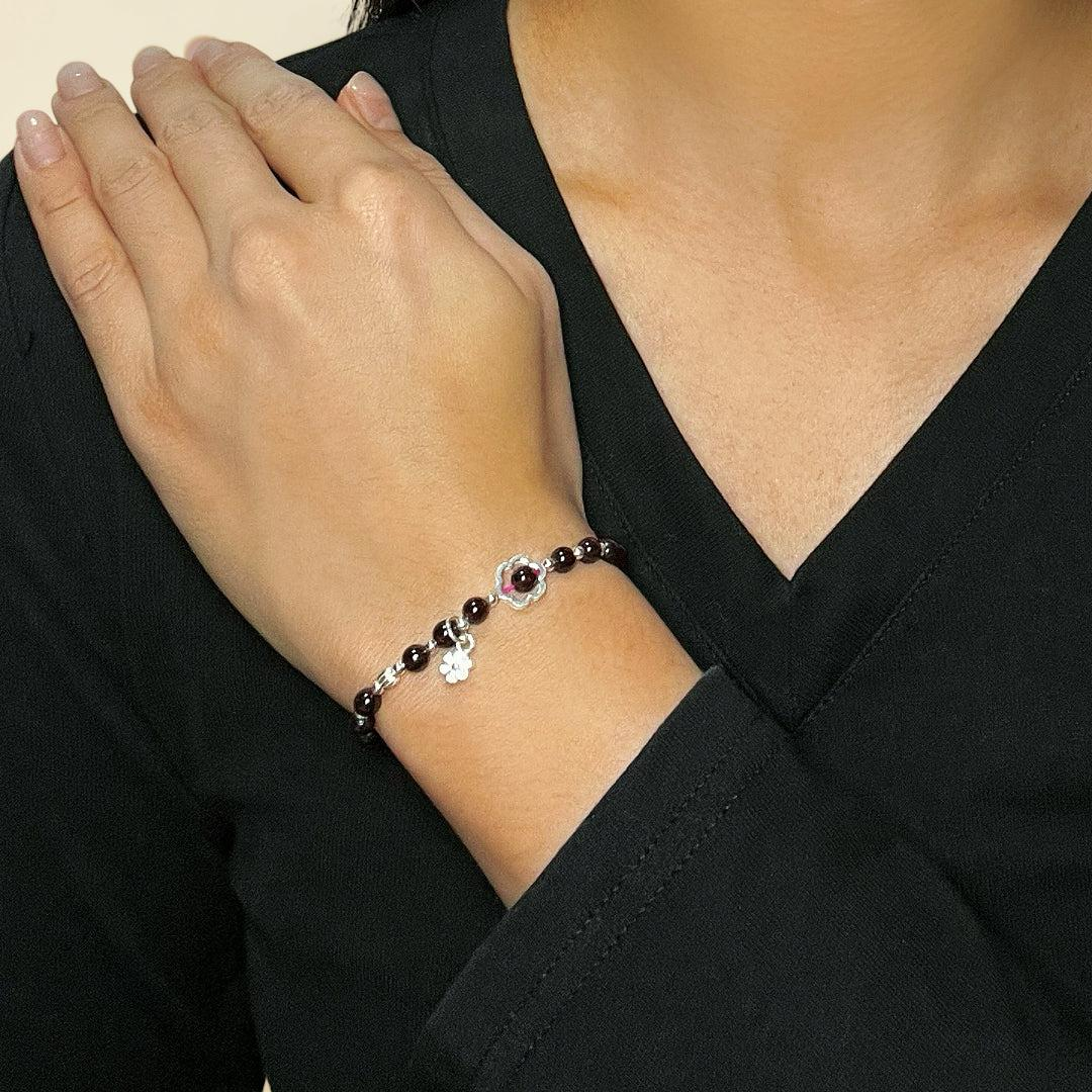 ATELIER-TIBET – Bracelet Grenat – Fleur d’Harmonie, Argent