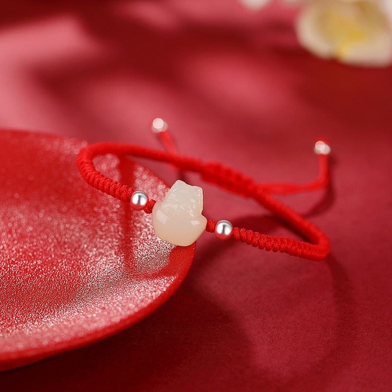 ATELIER-TIBET – Bracelet Jade – Bébé Dragon, Fil Rouge