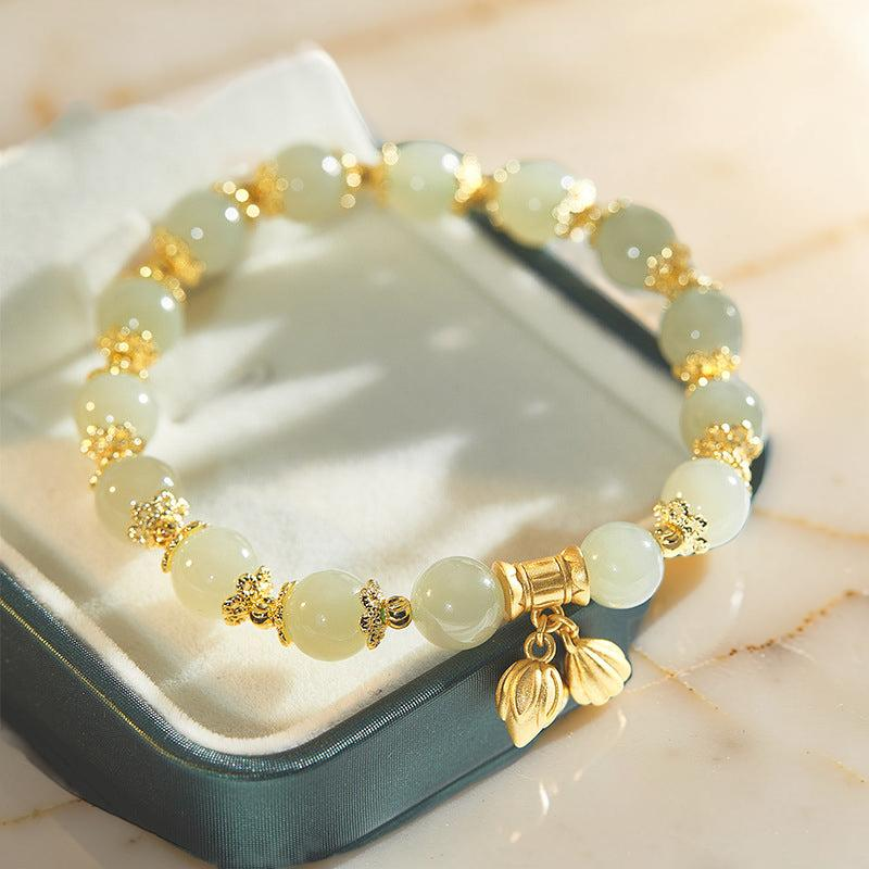 ATELIER-TIBET – Bracelet Lotus en Jade – Sérénité Pure, Argent Plaqué Or
