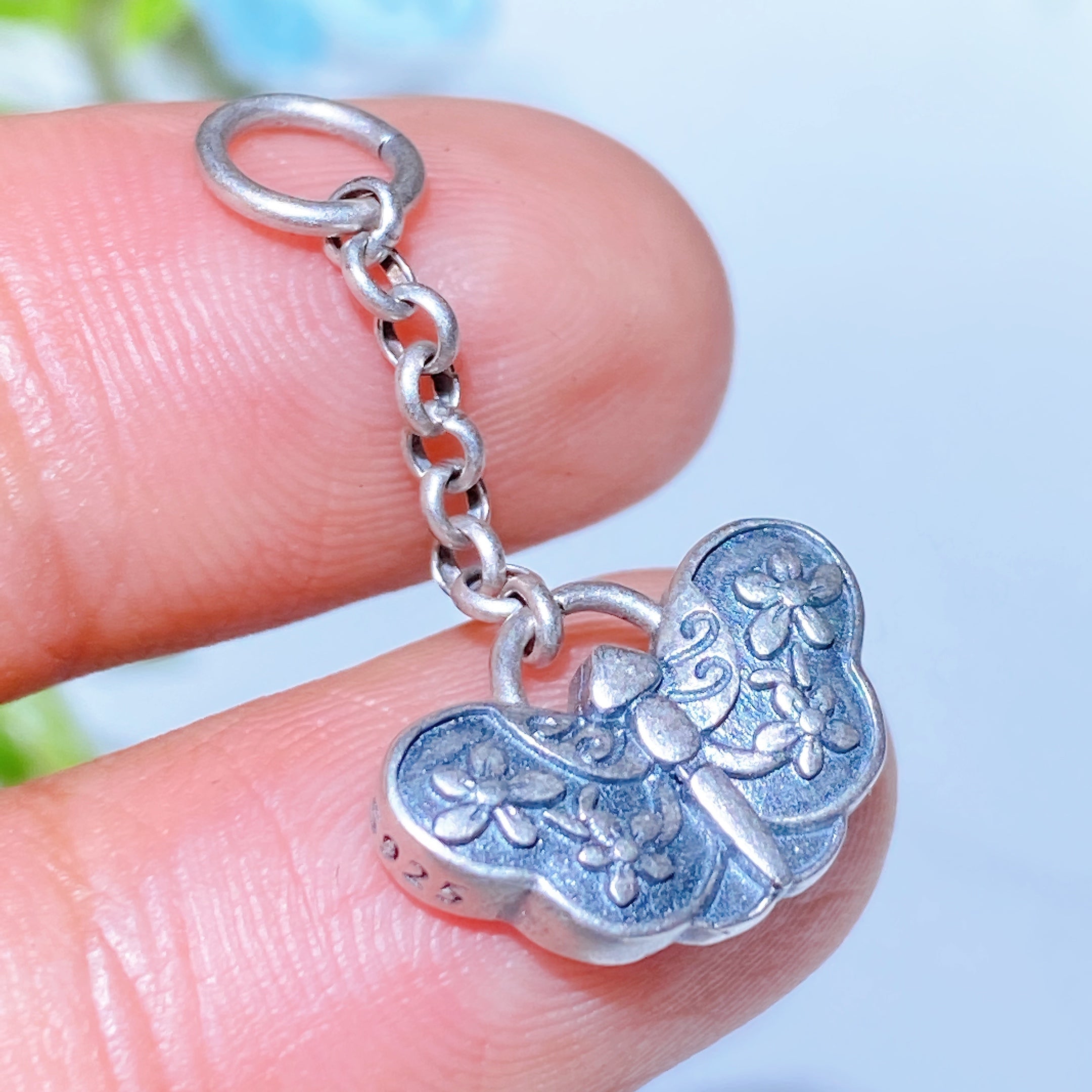 ATELIER-TIBET — Breloques Sculptées en Argent S925 — Charms Spirituels DIY pour Créations Personnalisées (5–15 mm)