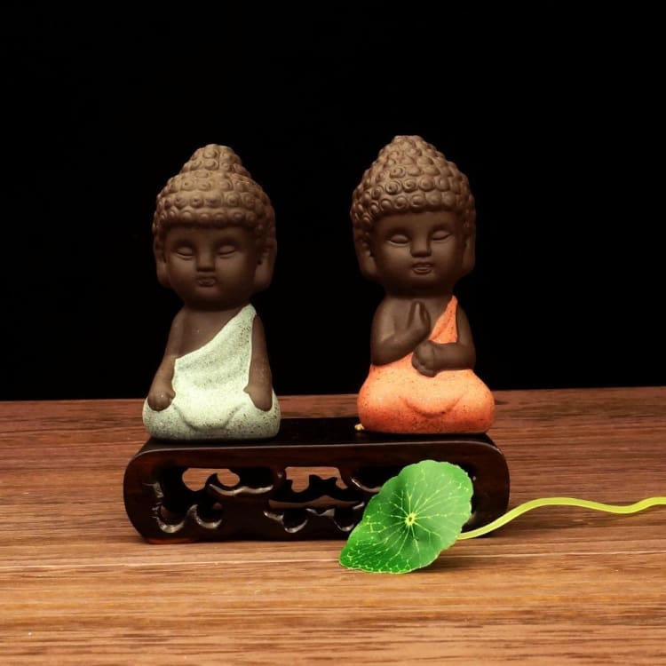 Statuette Bouddha en Céramique peinte à la main
