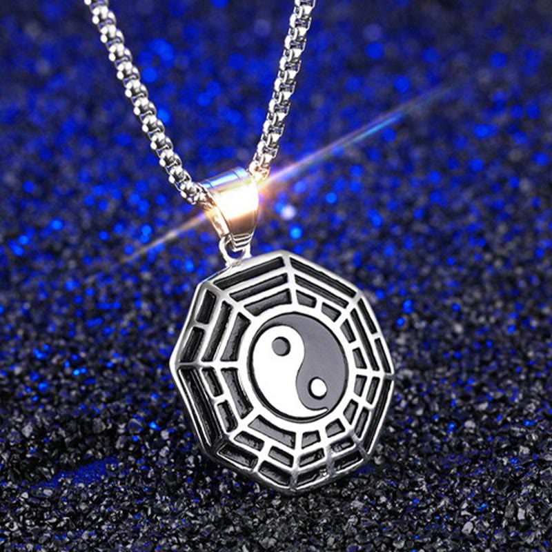 ATELIER-TIBET – Pendentif Unisexe Yin Yang Bagua en Acier Titane (38 × 33 mm)