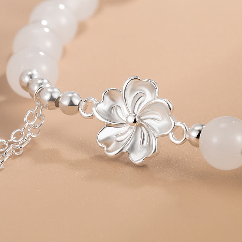 ATELIER-TIBET – Bracelet Porte-Bonheur en Jade Blanc & Fleur de Pêcher (Jade Naturel)