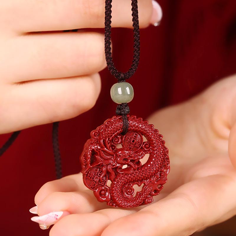 ATELIER-TIBET – Collier Dragon en Jade Hetian, Cinabre et Cuivre | Année du Dragon